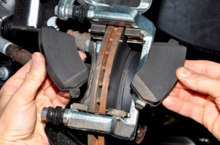 Замена тормозных колодок Suzuki Palette  в Жуковском